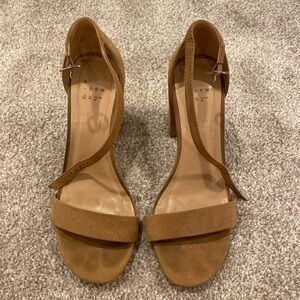 Tan Heels